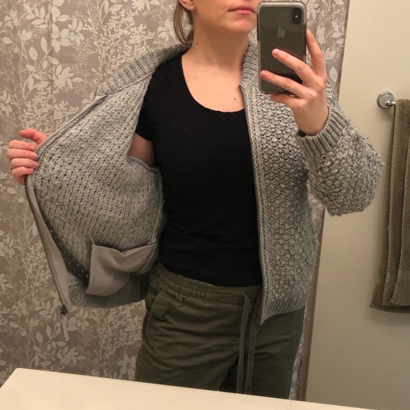 Lucky Brand Gray Cozy Faux Teddy Chunky Sweater - Picture 8 of 8